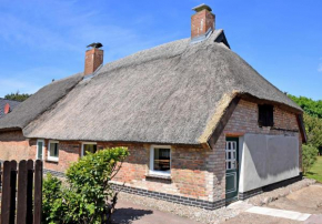 Ferienhaus Augustin mit Reetdach, Baabe